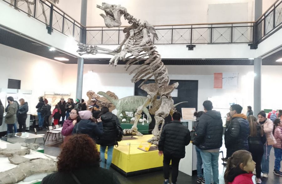 Un viaje al pasado en el Museo Regional Gallegos