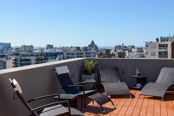 montevideo merit